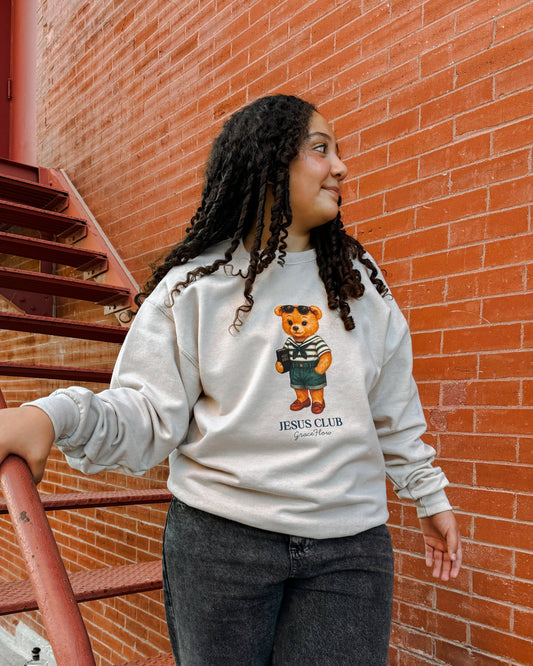 *PRE - ORDER* Jesus club bear - Sweater