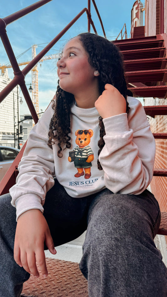 *PRE - ORDER* Jesus club bear - Sweater